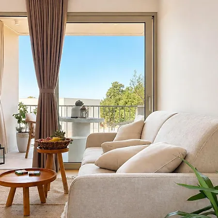 Cozy In With Wifi Apartment